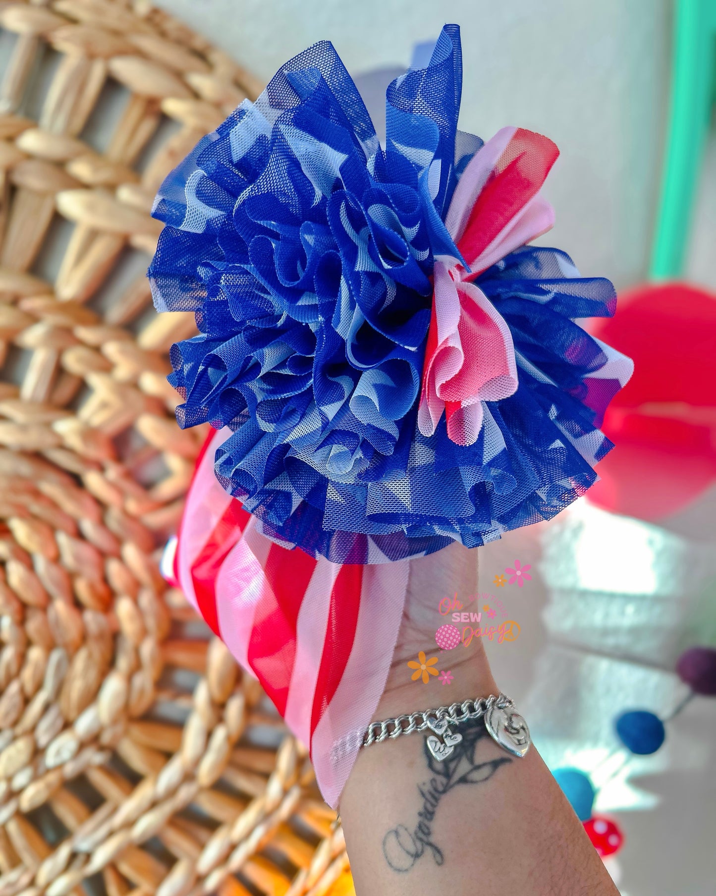 American girl! πΊπΈ